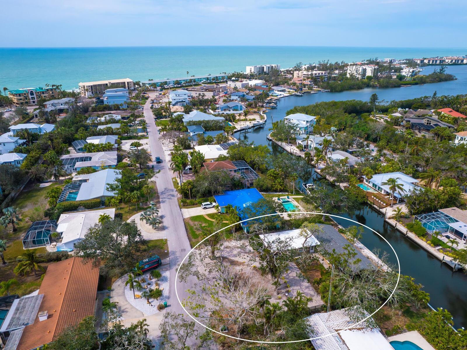 615 BUTTONWOOD DR, LONGBOAT KEY, FL — photo 2