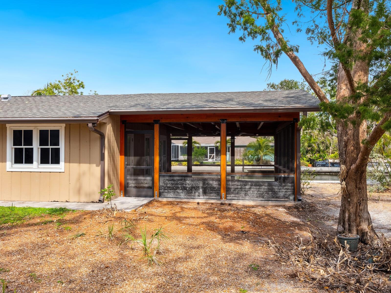 615 BUTTONWOOD DR, LONGBOAT KEY, FL — photo 8
