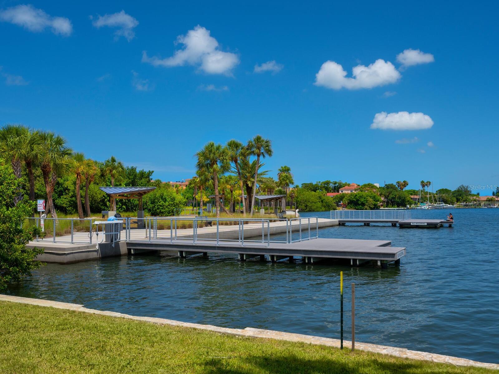 615 BUTTONWOOD DR, LONGBOAT KEY, FL — photo 42