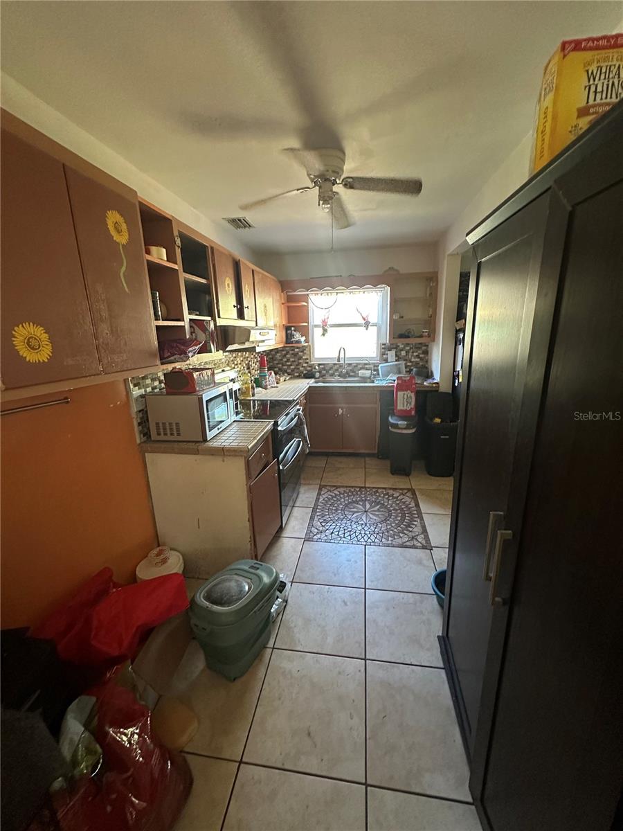 111 PALM AVE E, NOKOMIS, FL — photo 7