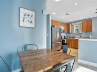 525 E JACKSON ST #P — photo 41