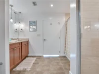 525 E JACKSON ST #P — photo 77