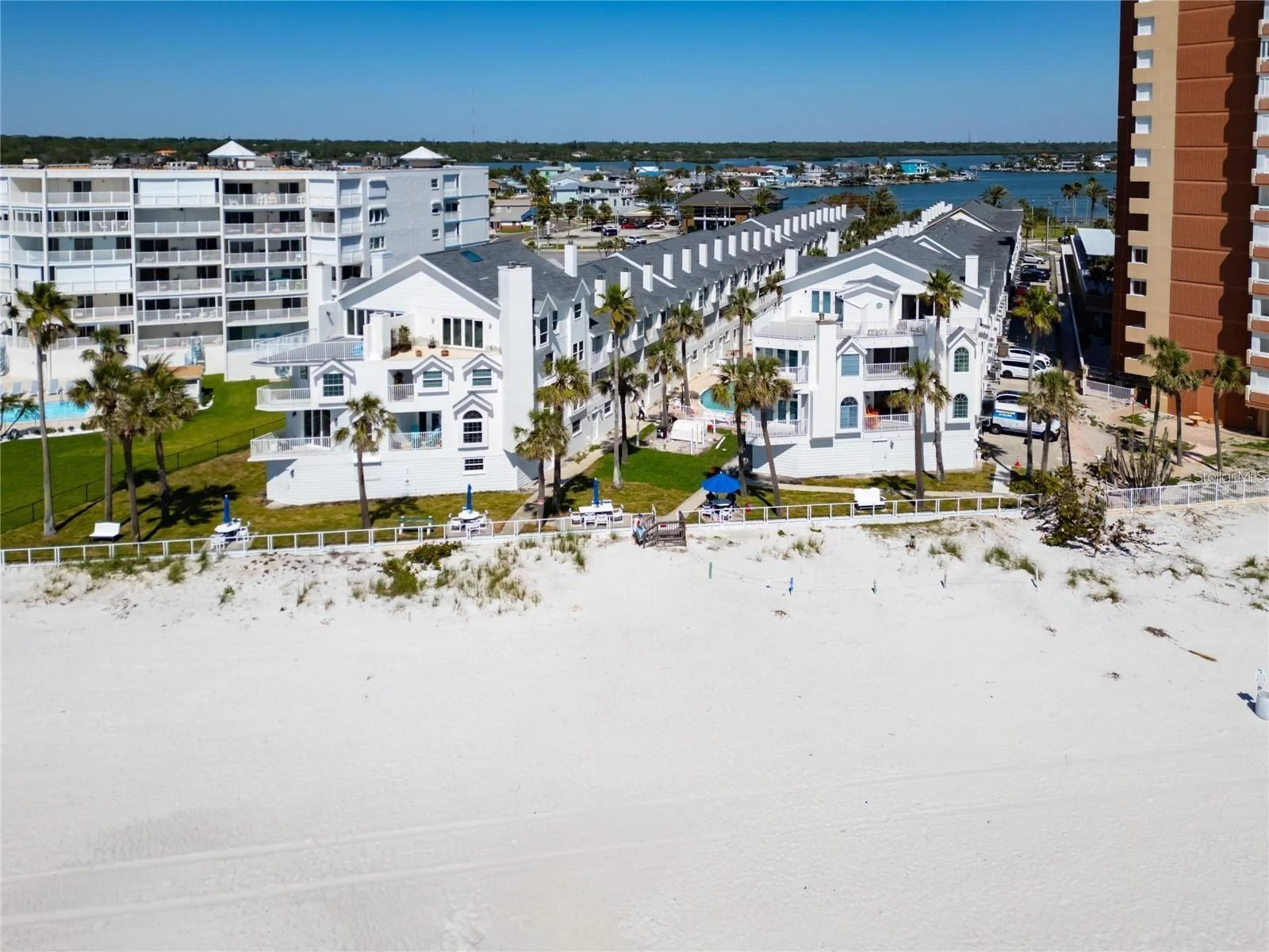 17960 GULF BLVD #101, REDINGTON SHORES, FL — photo 2