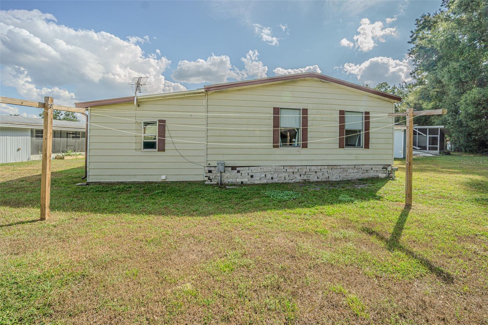 39353 SYCAMORE LN, ZEPHYRHILLS, FL — photo 10