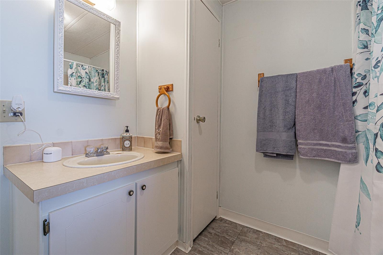 39353 SYCAMORE LN, ZEPHYRHILLS, FL — photo 25