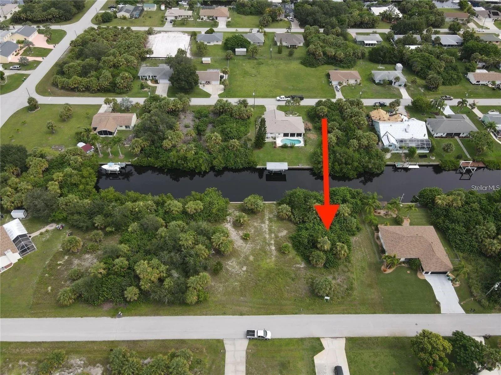 18694 ARAPAHOE CIR, PORT CHARLOTTE, FL — photo 2
