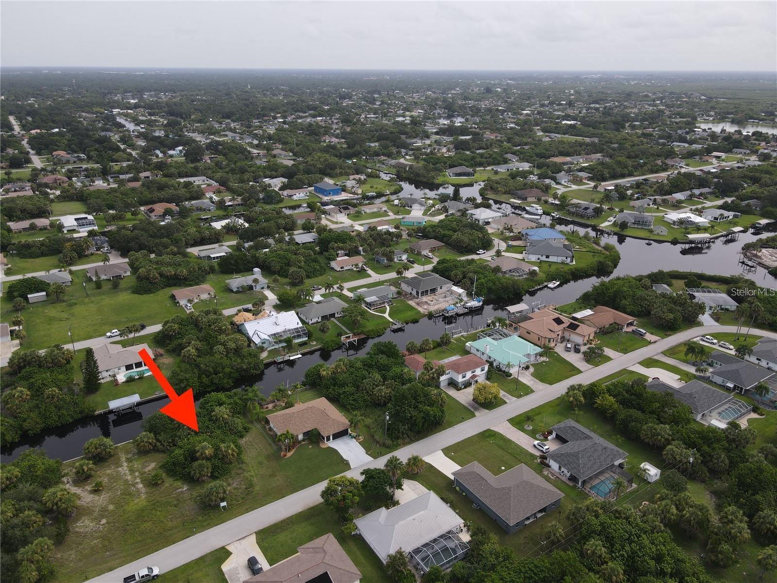 18694 ARAPAHOE CIR, PORT CHARLOTTE, FL — photo 3