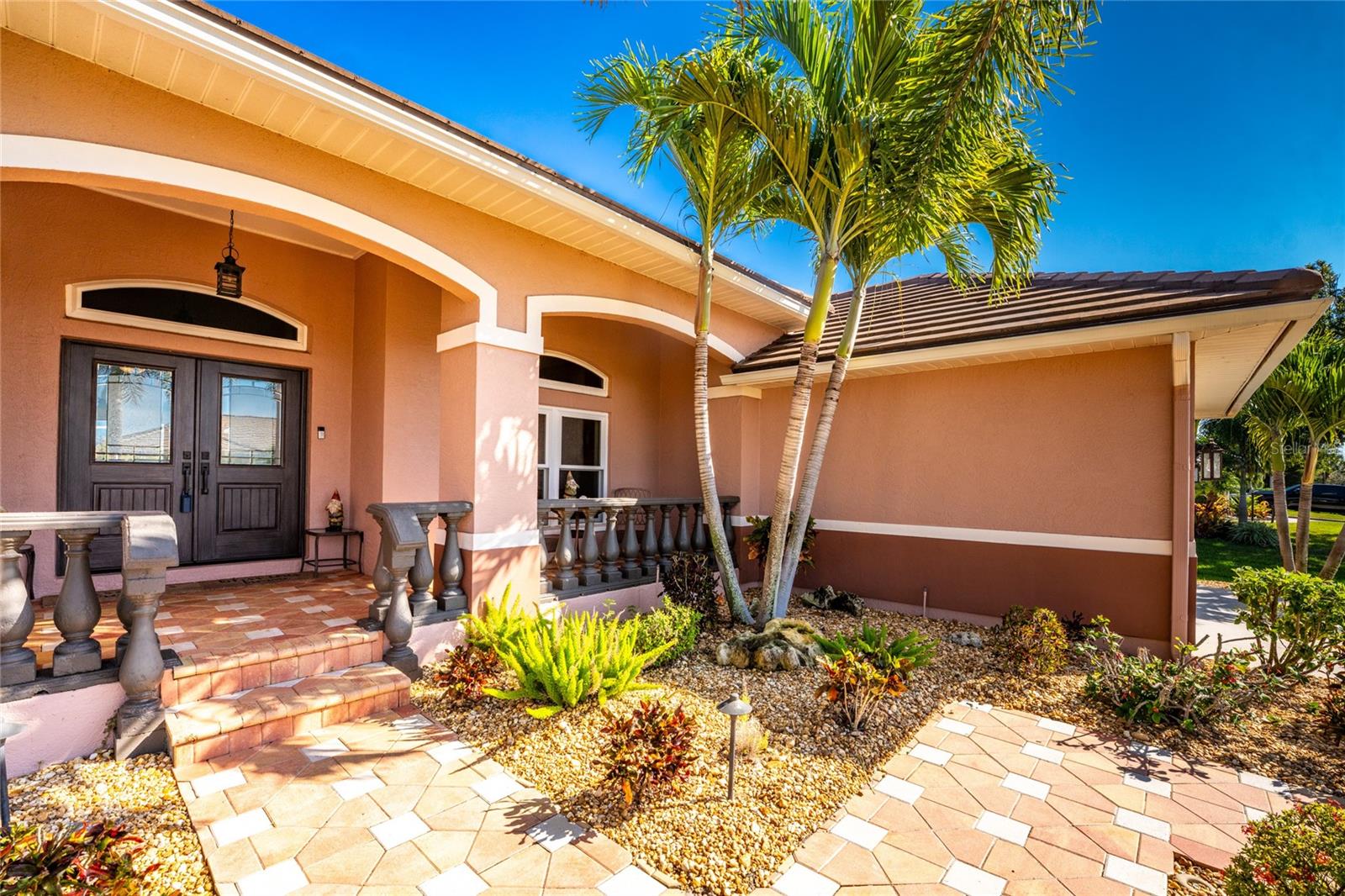 310 CORAL CREEK DR, PLACIDA, FL — photo 2