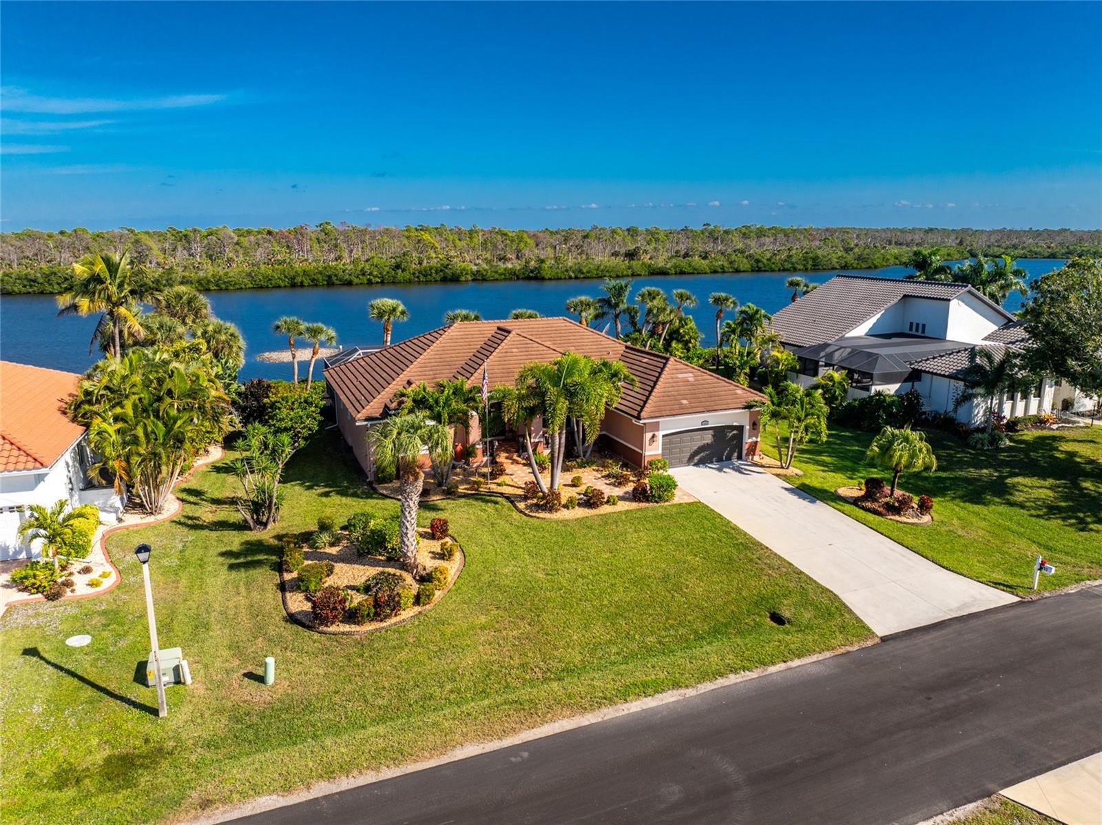 310 CORAL CREEK DR, PLACIDA, FL — photo 71