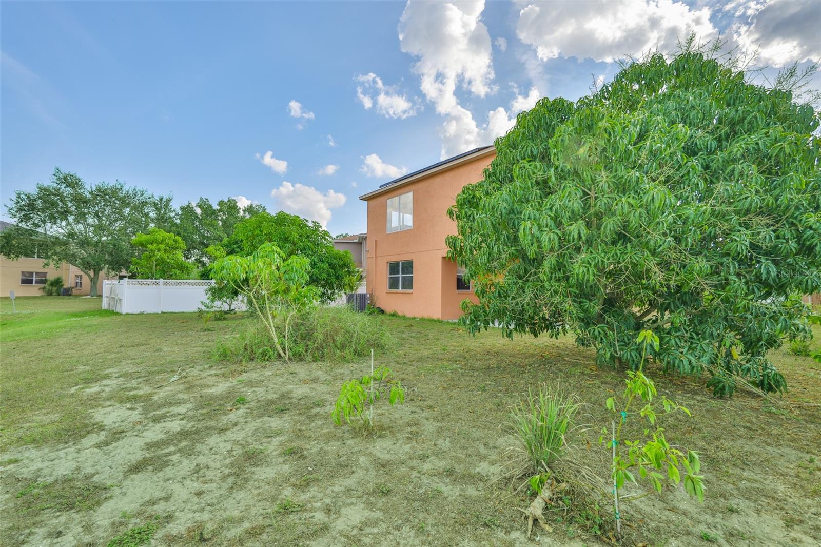 702 CRISTELLE JEAN DR, RUSKIN, FL — photo 29