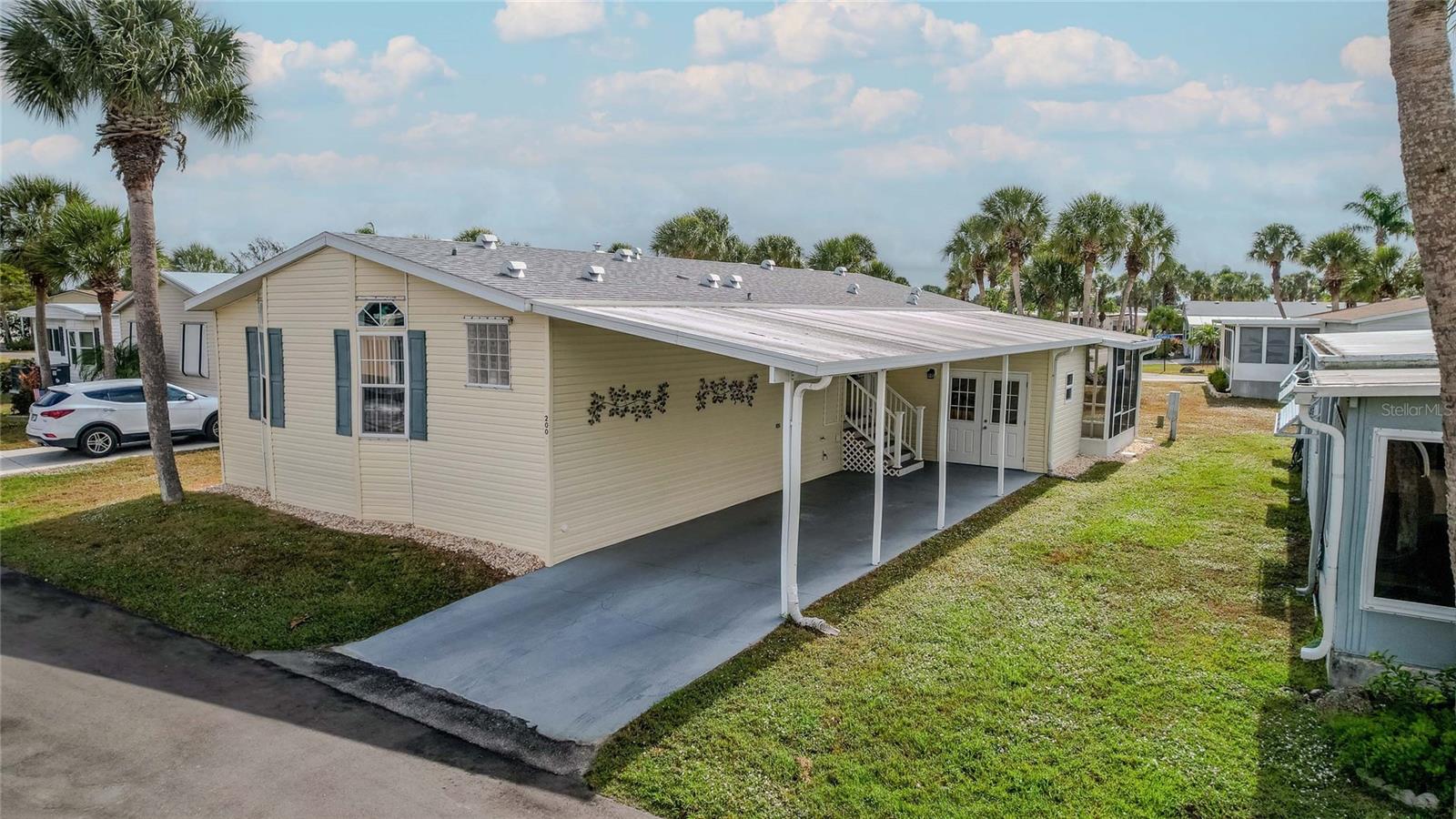 2100 KINGS HWY #200, PORT CHARLOTTE, FL