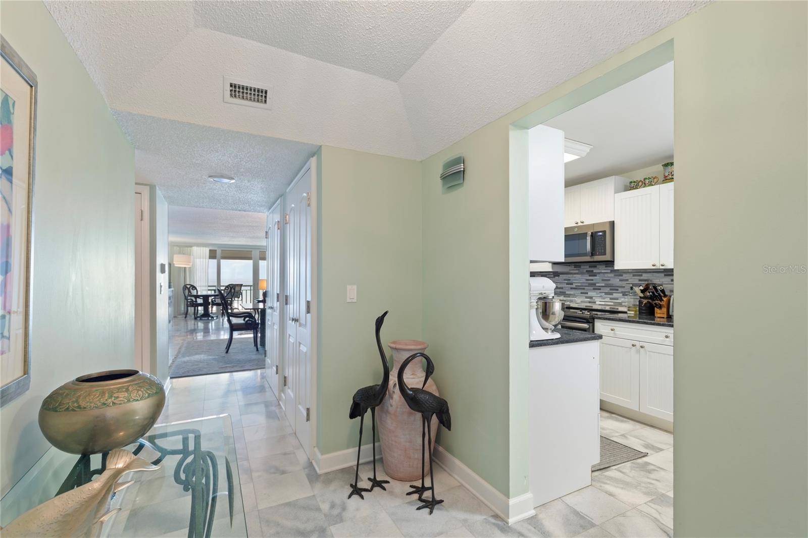2900 GULF BLVD #201, BELLEAIR BEACH, FL — photo 4