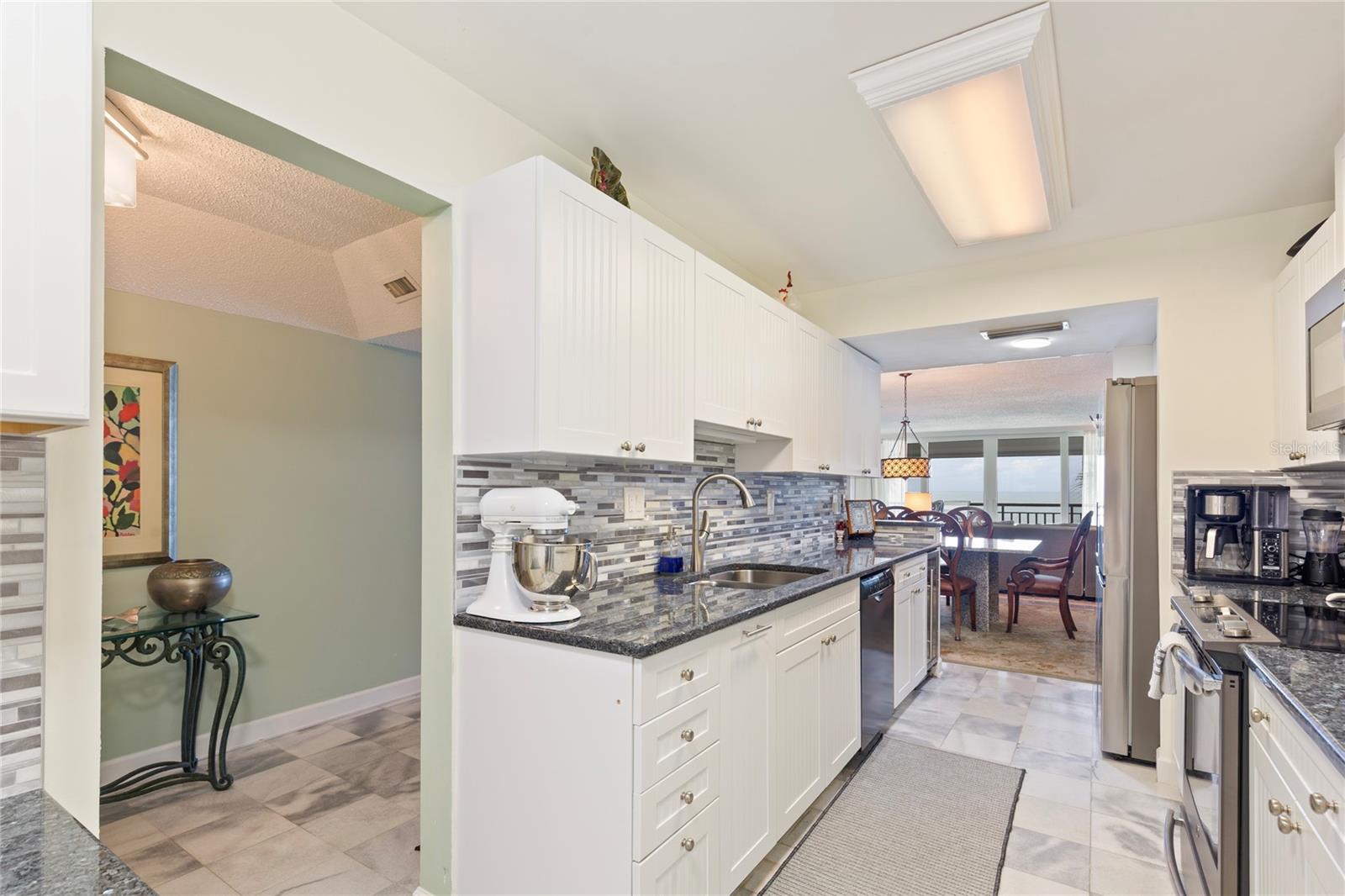 2900 GULF BLVD #201, BELLEAIR BEACH, FL — photo 6