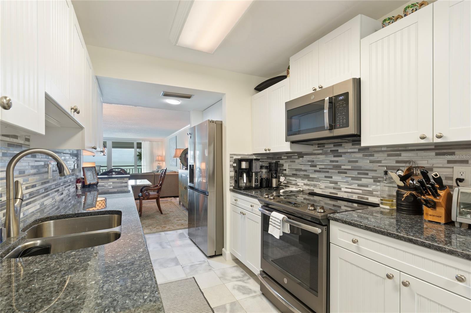 2900 GULF BLVD #201, BELLEAIR BEACH, FL — photo 8