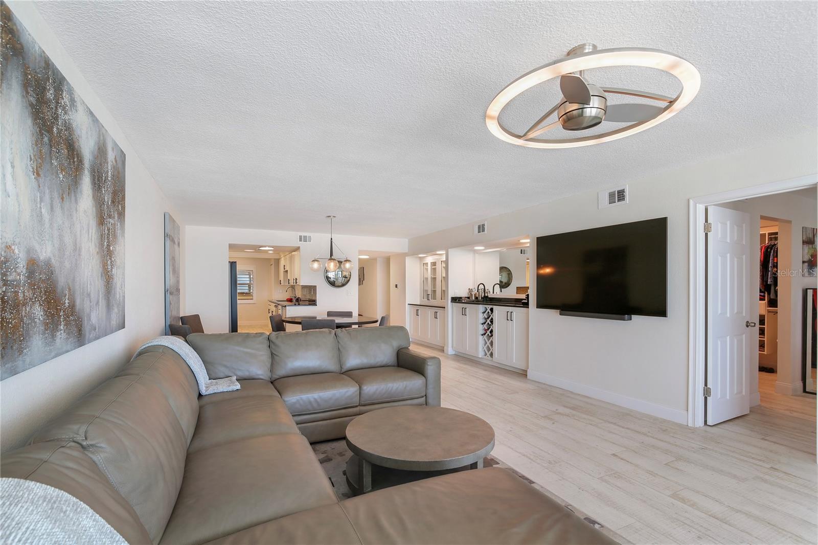 2900 GULF BLVD #202, BELLEAIR BEACH, FL — photo 12