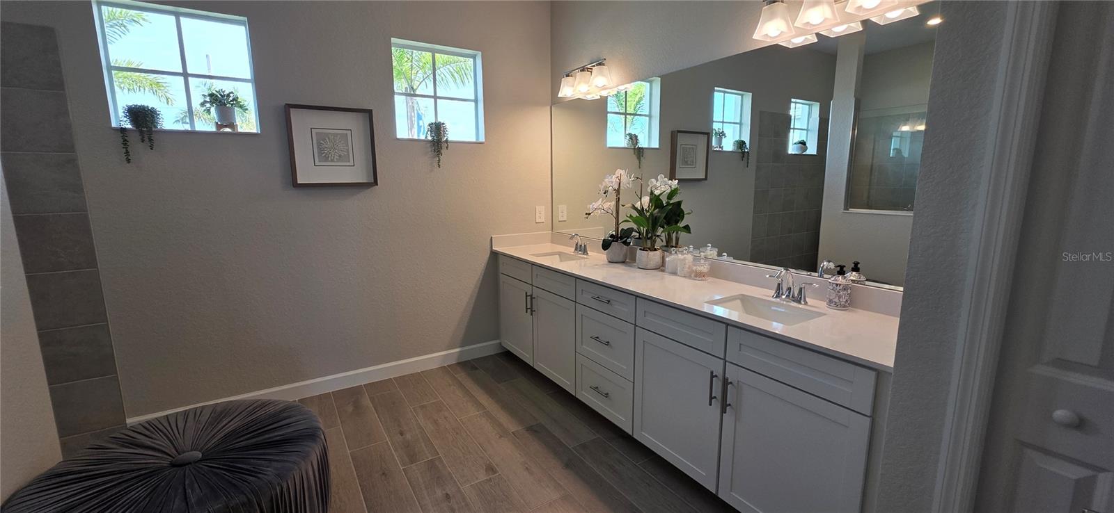 8140 SHORE LAKE DR, ENGLEWOOD, FL — photo 10