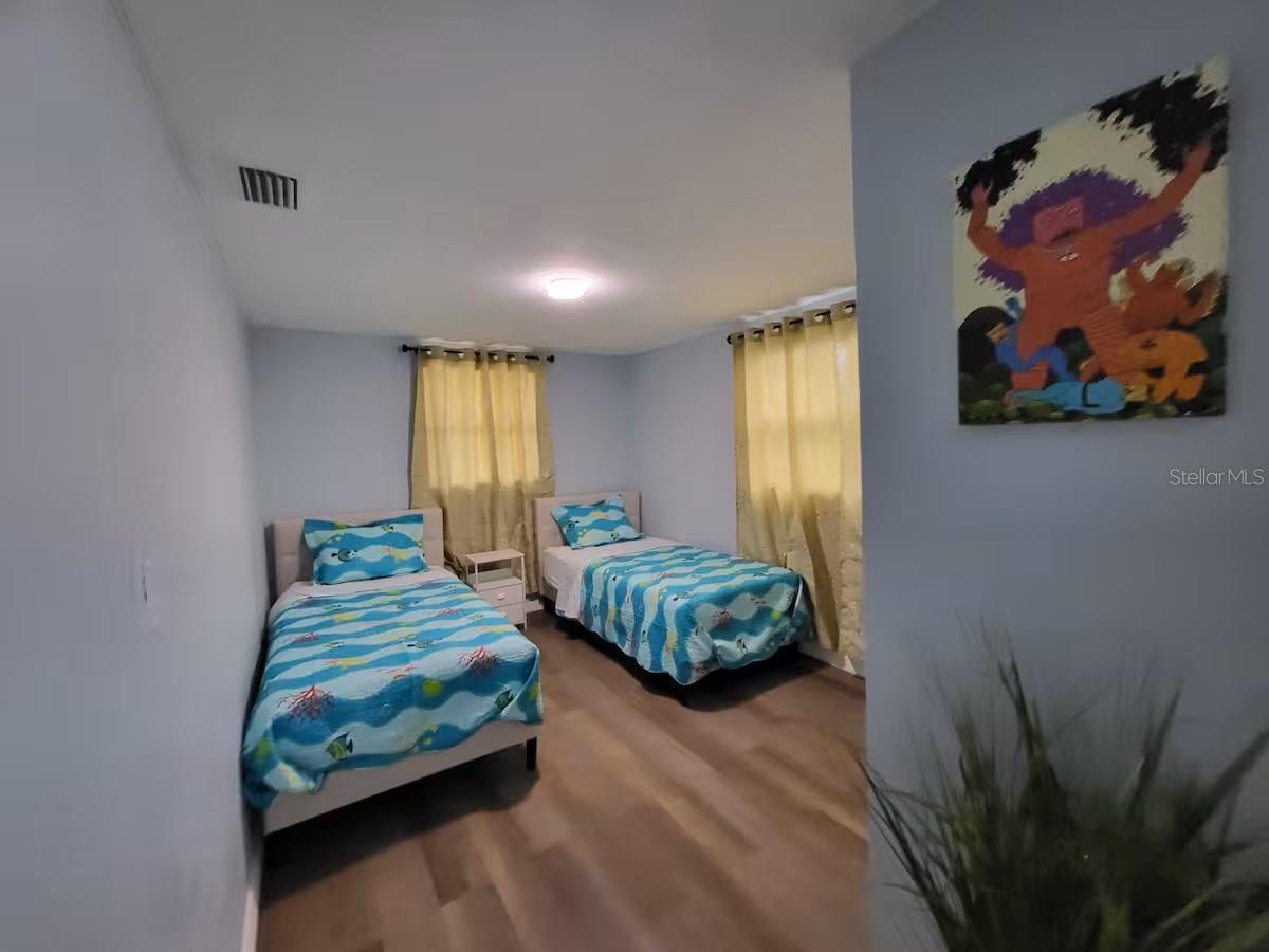 3552 38TH AVE N, ST PETERSBURG, FL — photo 11