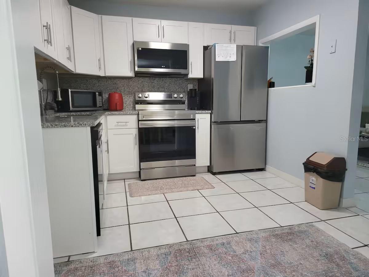 3552 38TH AVE N, ST PETERSBURG, FL — photo 15