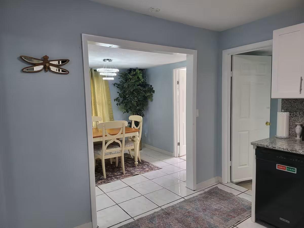3552 38TH AVE N, ST PETERSBURG, FL — photo 18