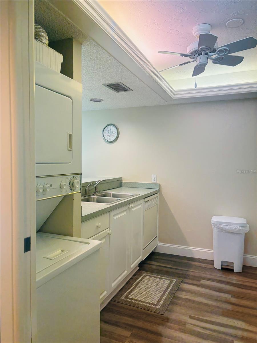 6518 MIDNIGHT PASS RD #209, SARASOTA, FL — photo 7