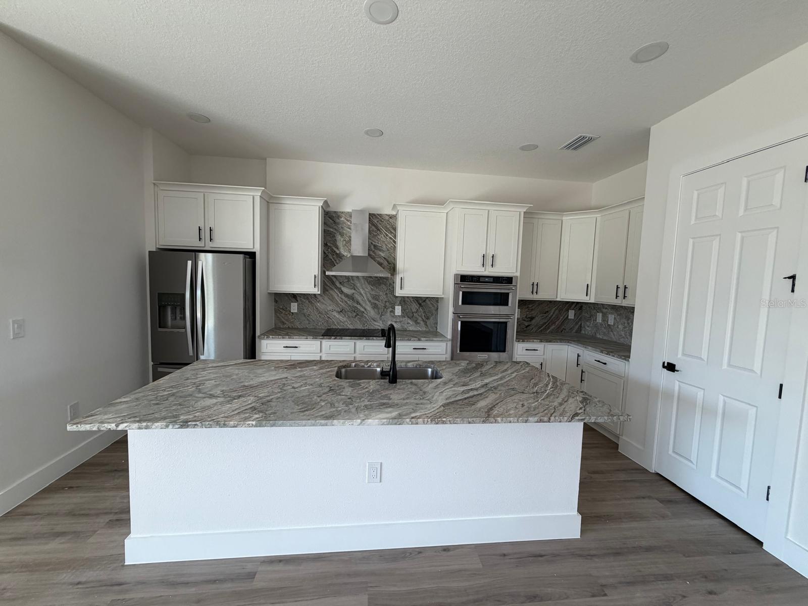 13 LATEEN SAIL DR, PLACIDA, FL — photo 5