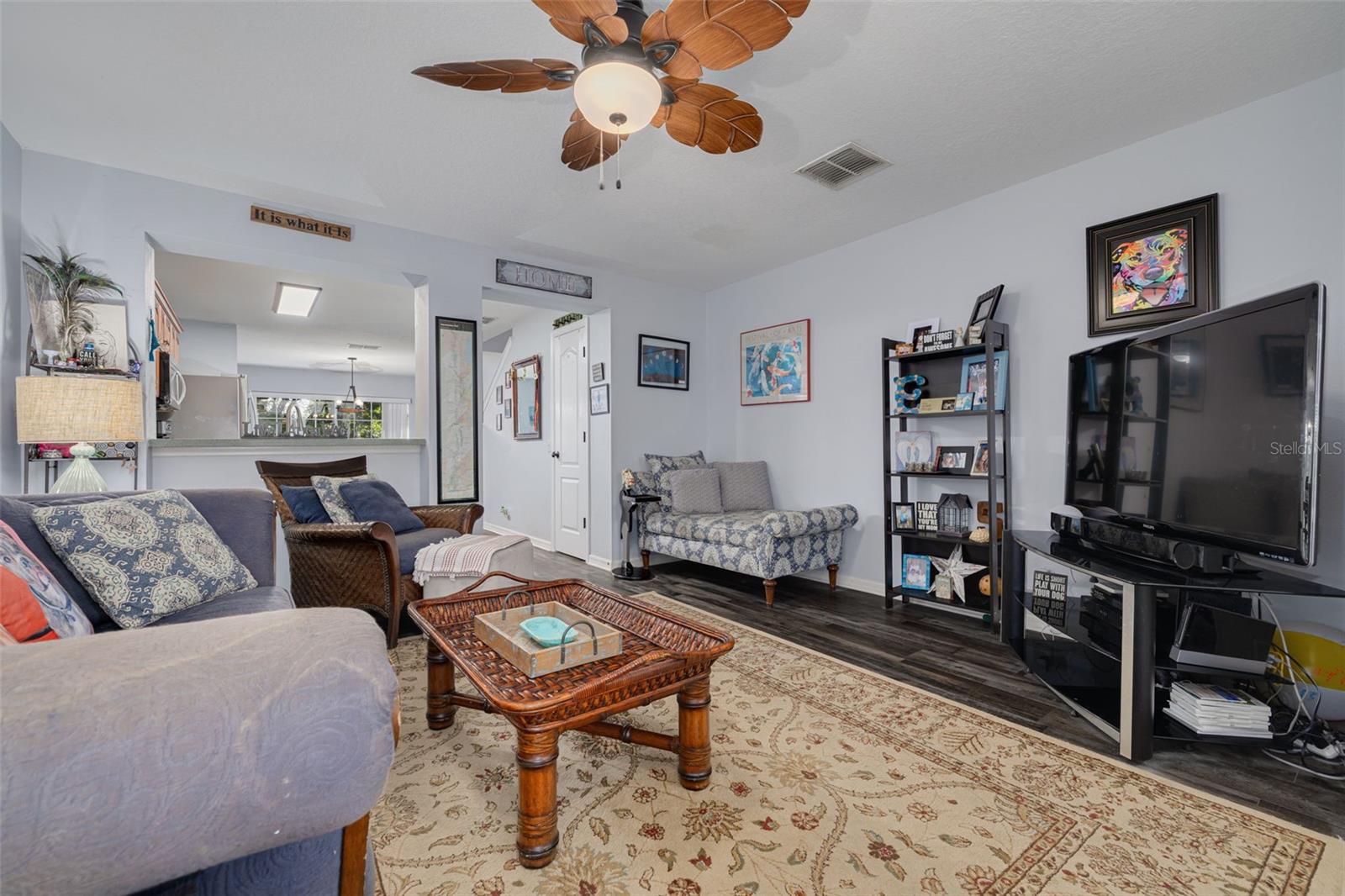 2096 SUN DOWN DR, CLEARWATER, FL — photo 4