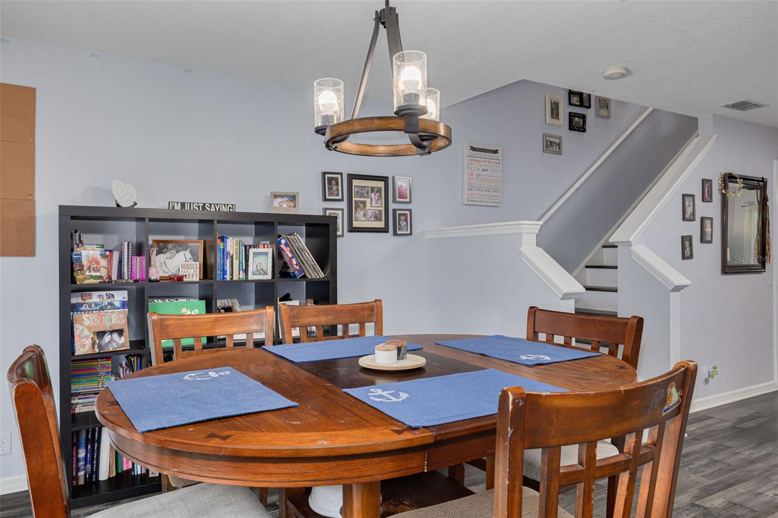 2096 SUN DOWN DR, CLEARWATER, FL — photo 10