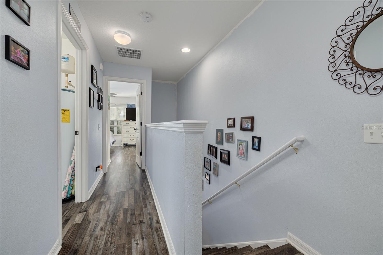 2096 SUN DOWN DR, CLEARWATER, FL — photo 11