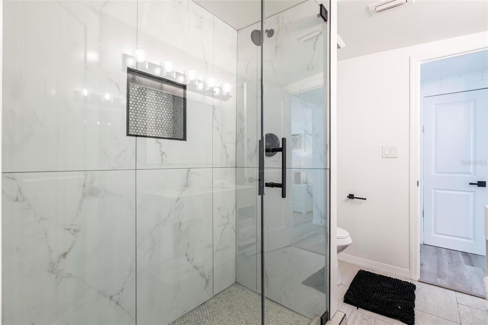 640 BROADWAY ST, LONGBOAT KEY, FL — photo 15