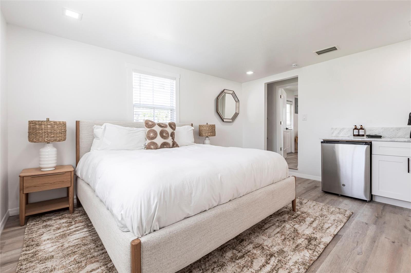 640 BROADWAY ST, LONGBOAT KEY, FL — photo 20