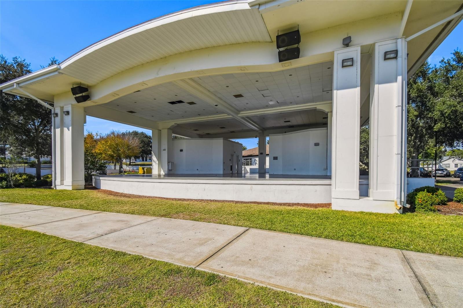 518 INGLESIDE LN, HAINES CITY, FL — photo 11