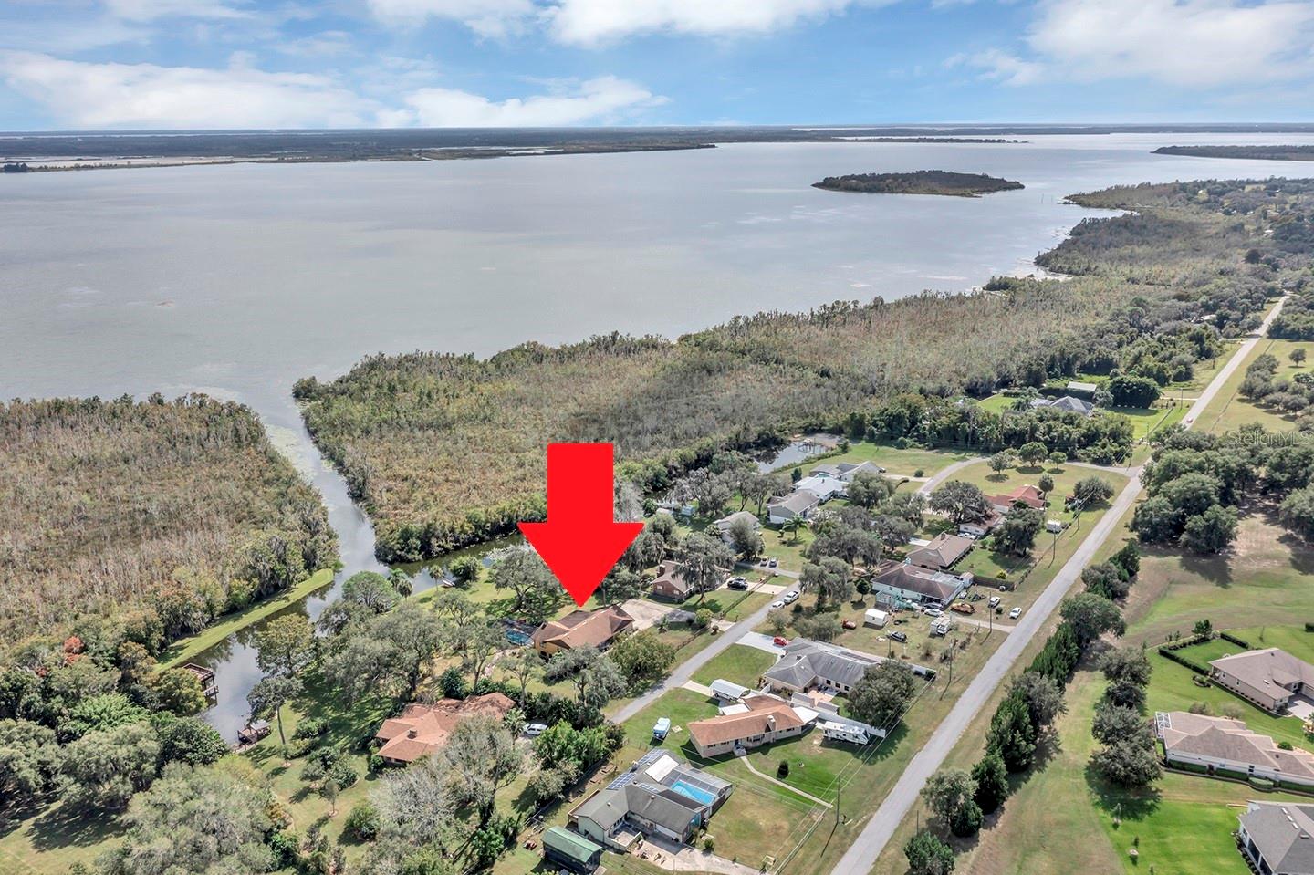 38922 ELLA DR, LADY LAKE, FL