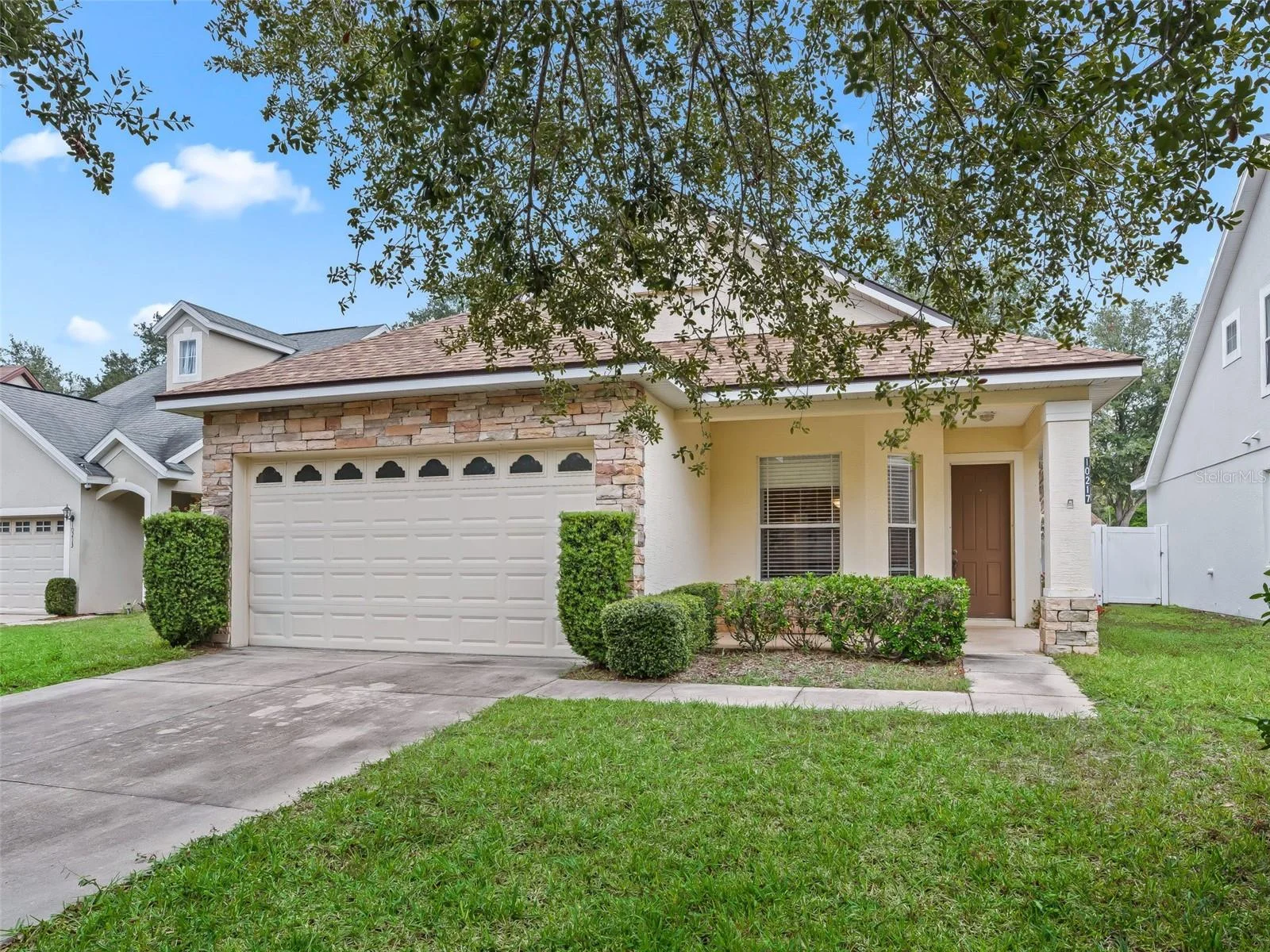 10217 GRANITE CT, LEESBURG, FL — photo 3