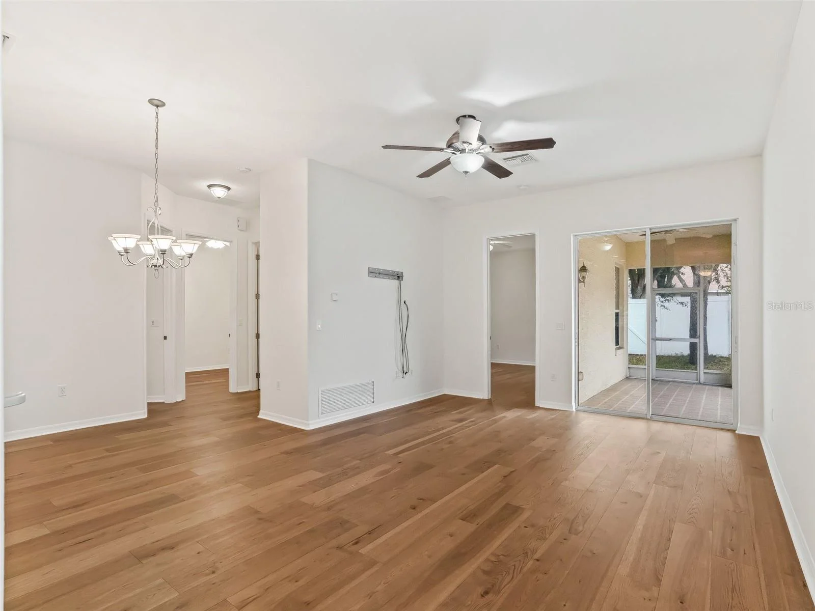 10217 GRANITE CT, LEESBURG, FL — photo 12