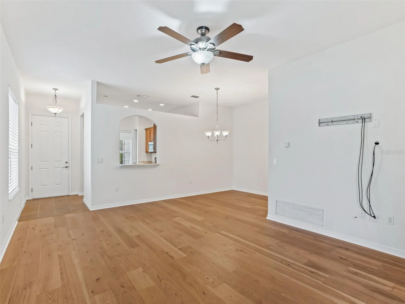 10217 GRANITE CT, LEESBURG, FL — photo 16