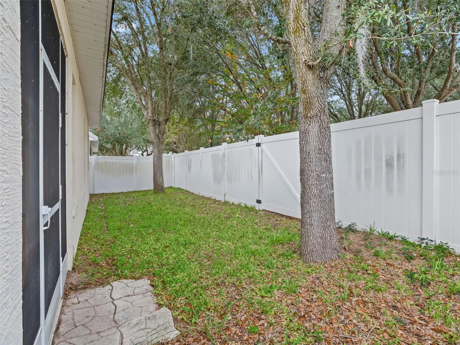 10217 GRANITE CT, LEESBURG, FL — photo 30