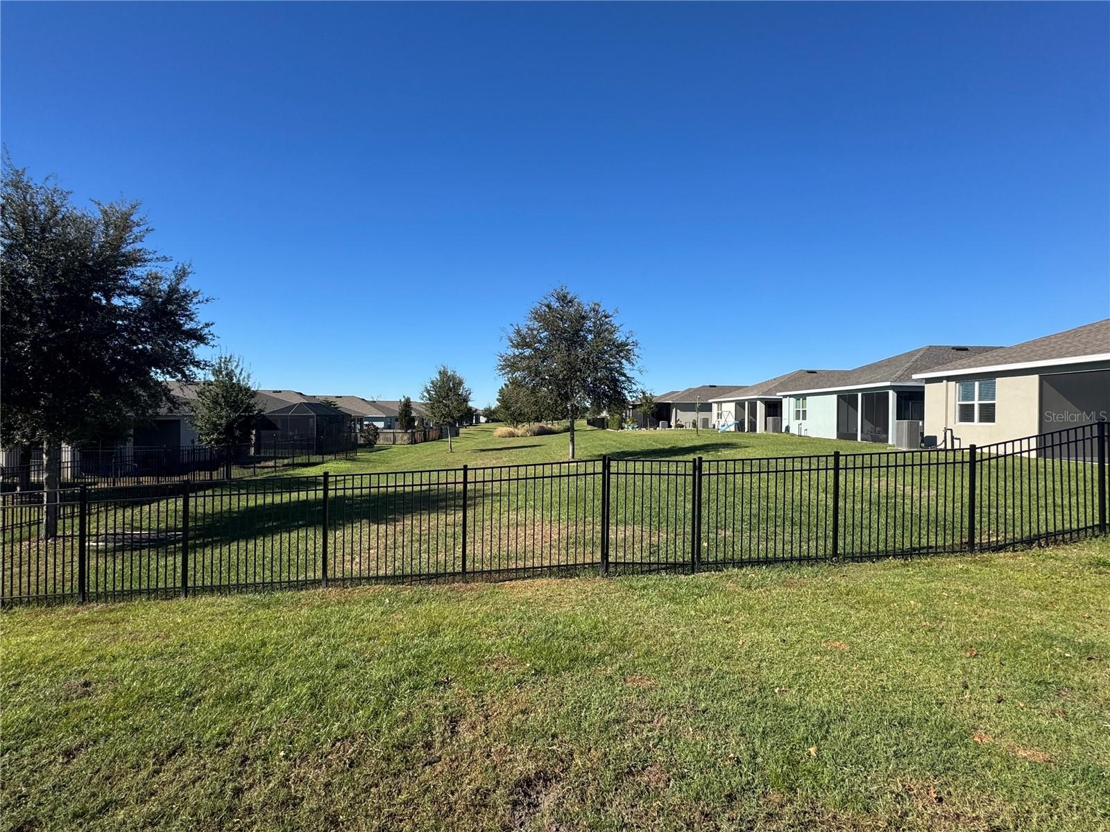 7878 PENROSE PL, WILDWOOD, FL — photo 2