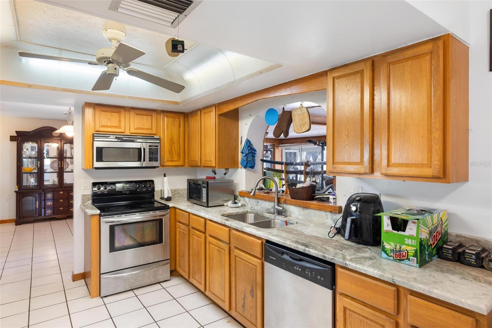 105 COUSLEY DR SE, PORT CHARLOTTE, FL — photo 16