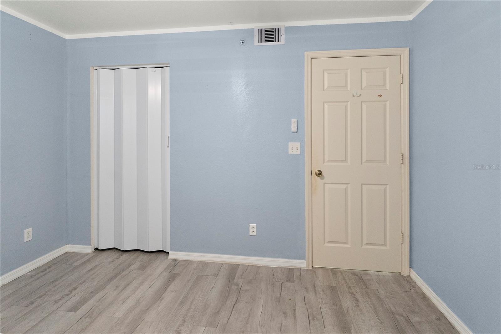 9610 VICTORIA LN #D202, NAPLES, FL — photo 19