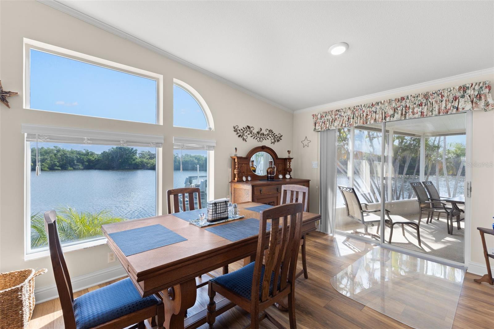 7013 MOUNT PINEY RD NE #724, ST PETERSBURG, FL