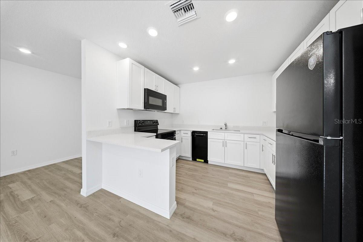 5565 LAVENDER AVE, NORTH PORT, FL — photo 5