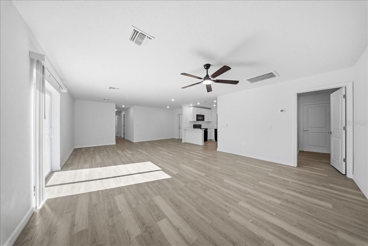 5565 LAVENDER AVE, NORTH PORT, FL — photo 8