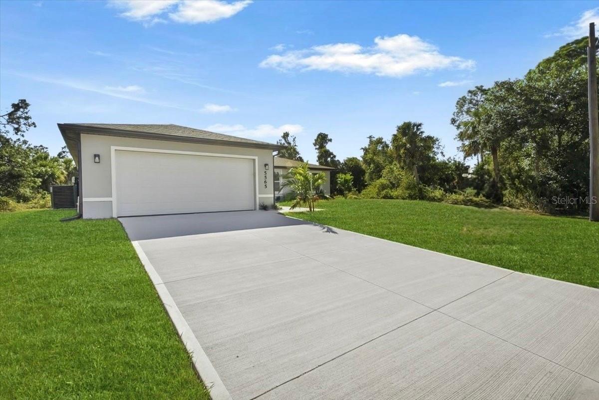 5565 LAVENDER AVE, NORTH PORT, FL