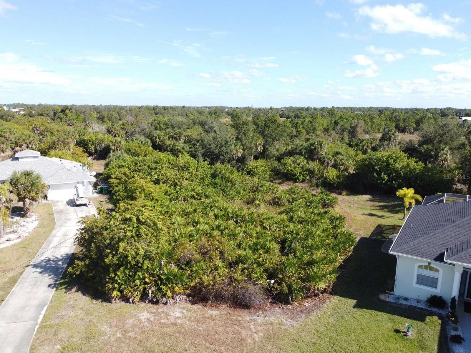 330 BAYTREE DR, ROTONDA WEST, FL — photo 6