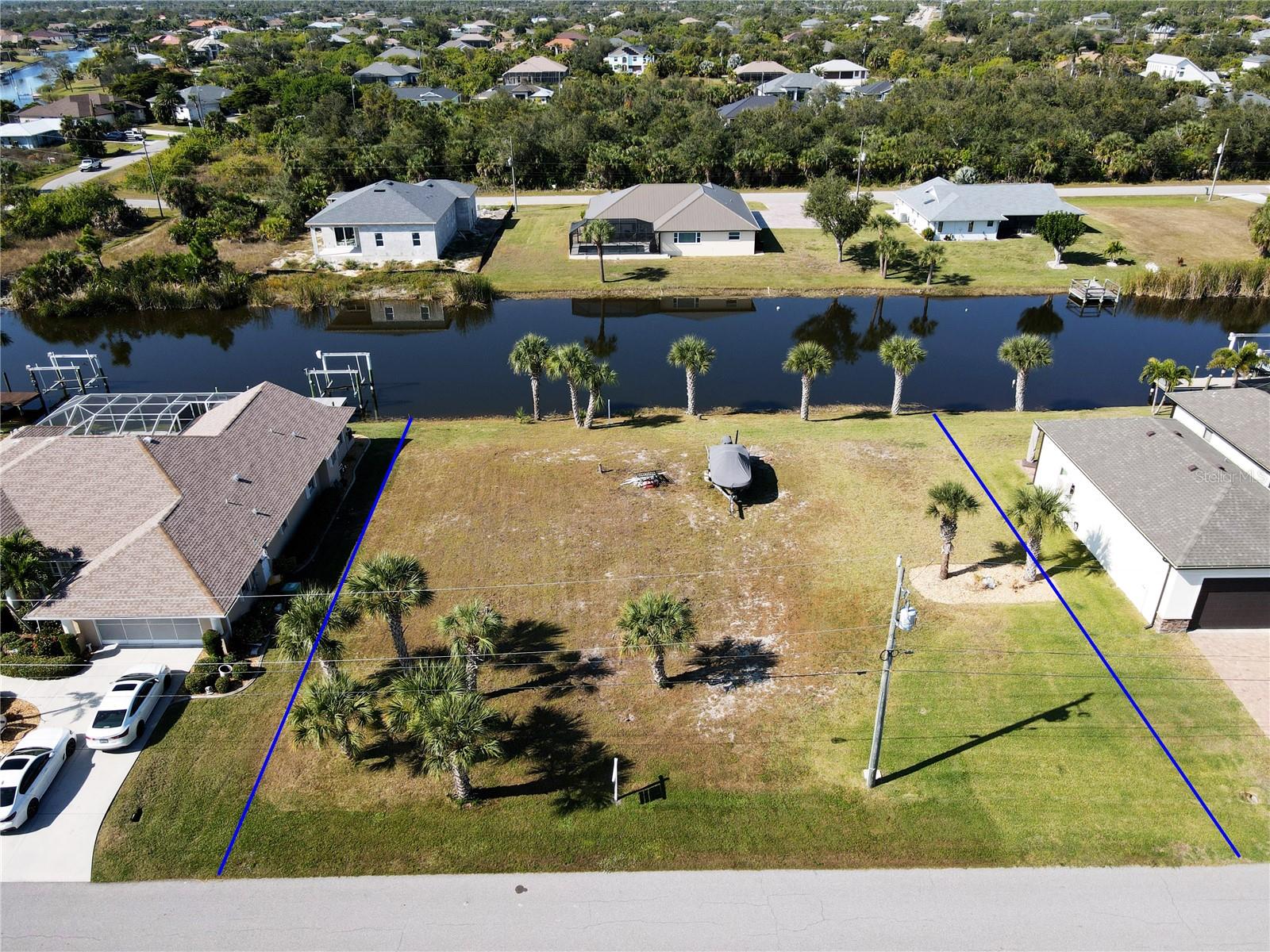 9514 SNAPPER CIR, PORT CHARLOTTE, FL — photo 2