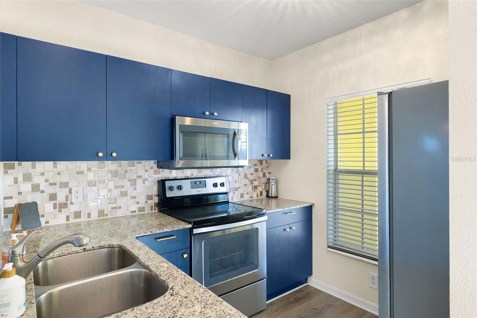 2060 WILLOW HAMMOCK CIR #D304, PUNTA GORDA, FL — photo 8