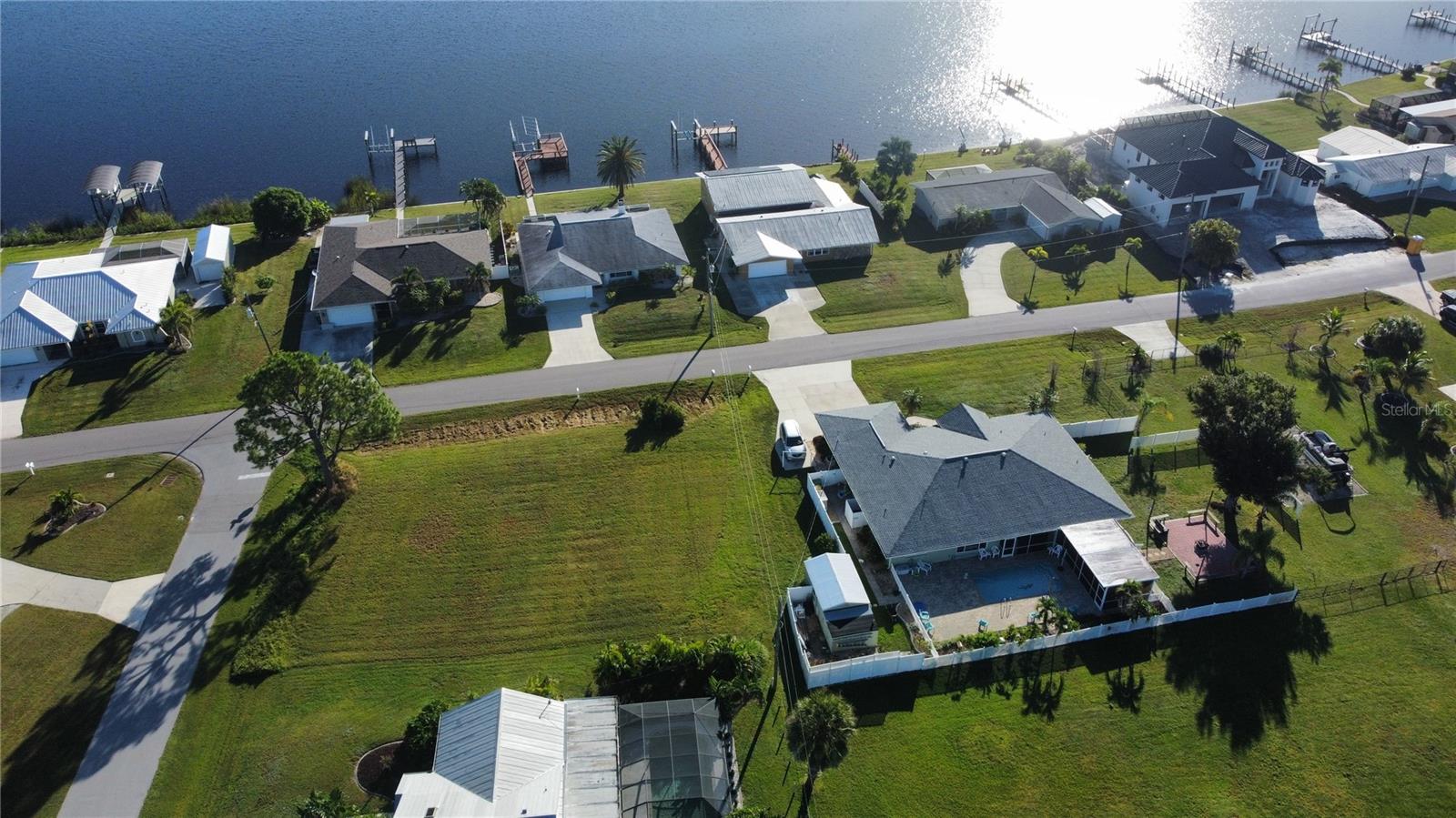 2297 HARBOUR DR, PUNTA GORDA, FL — photo 6
