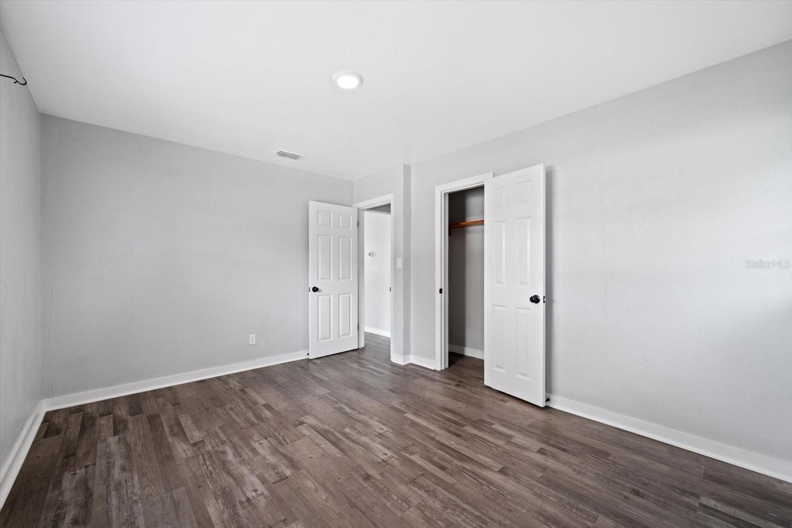 305 E BOUGAINVILLEA AVE, TAMPA, FL — photo 17