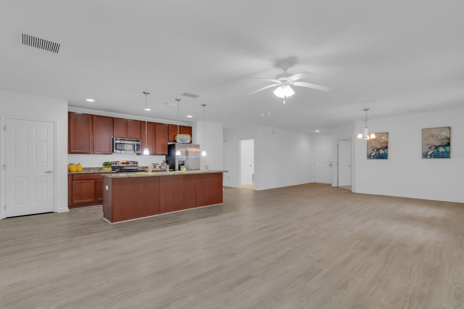 2943 CASABELLA DR, KISSIMMEE, FL — photo 5