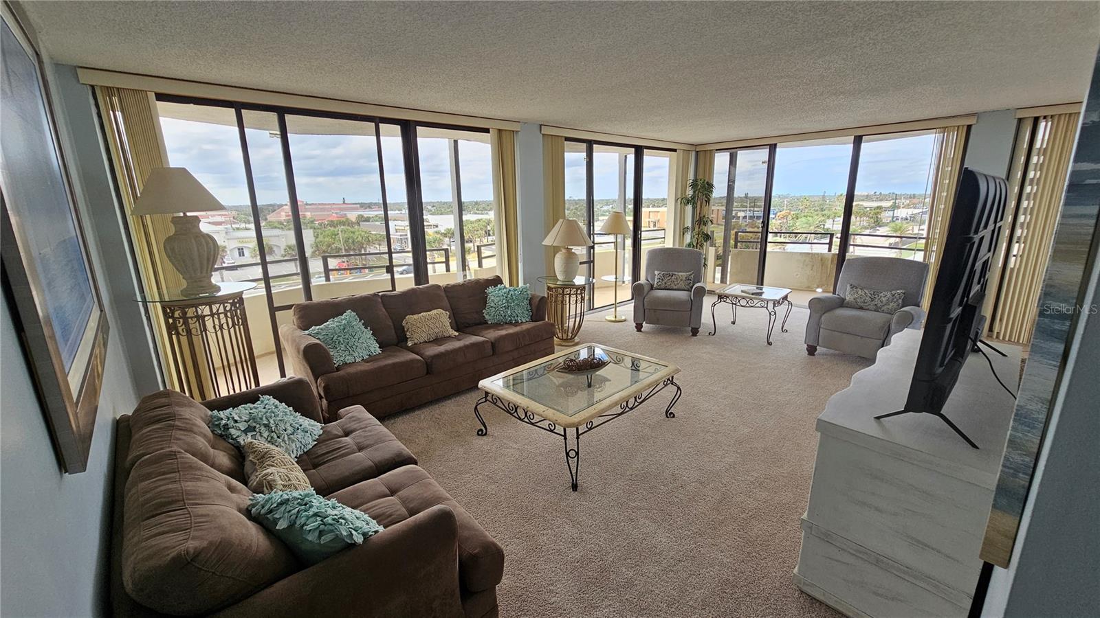 2900 N ATLANTIC AVE #305, DAYTONA BEACH, FL — photo 2